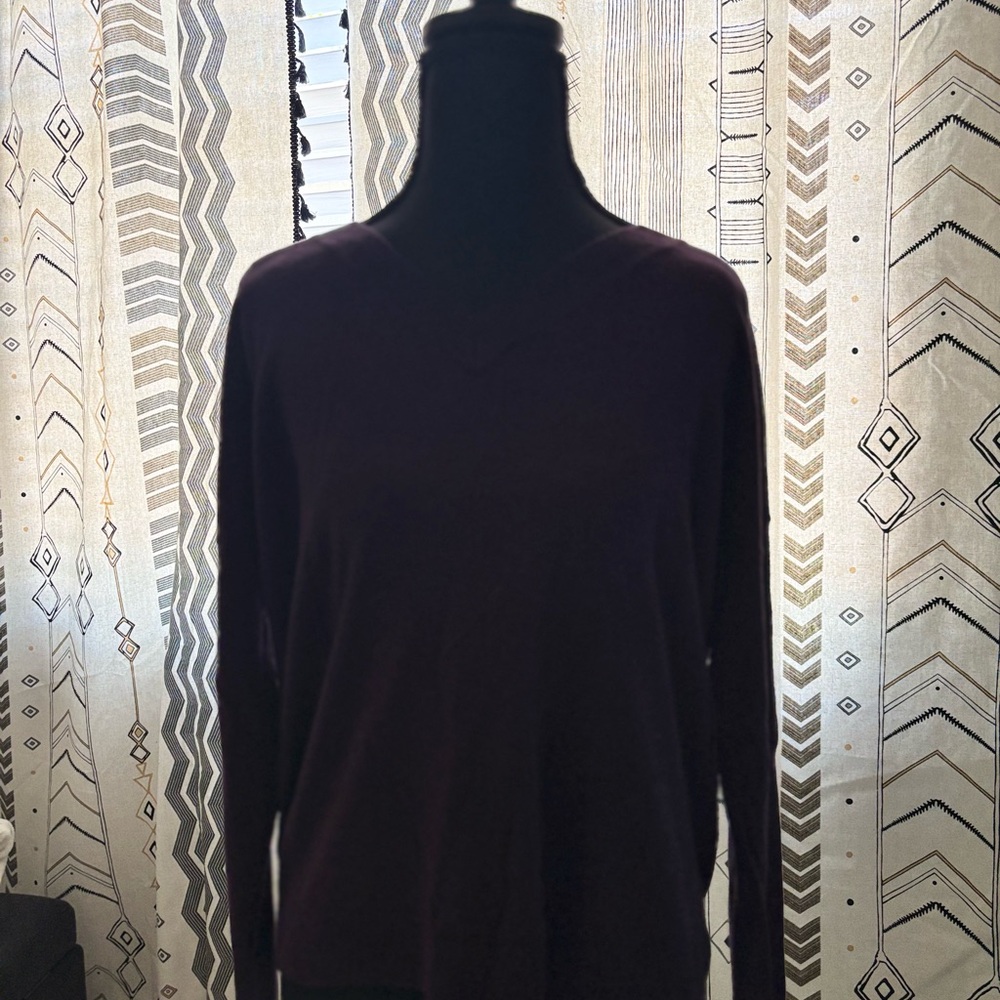 GAP Black V-Neck Sweater Relaxed Fit